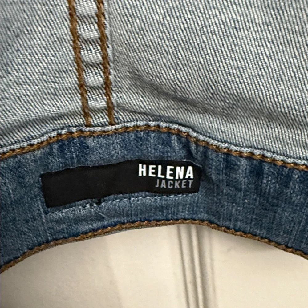 Kut from the Kloth Helena Blue Denim Jacket - Picture 4 of 4
